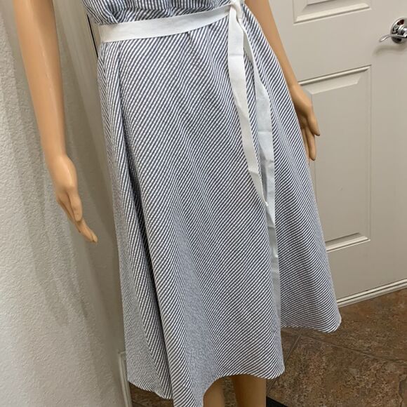 Ann Taylor Loft Size 12 Strapless Gray White Striped Belted Zip Woman’s Dress - Picture 4 of 10